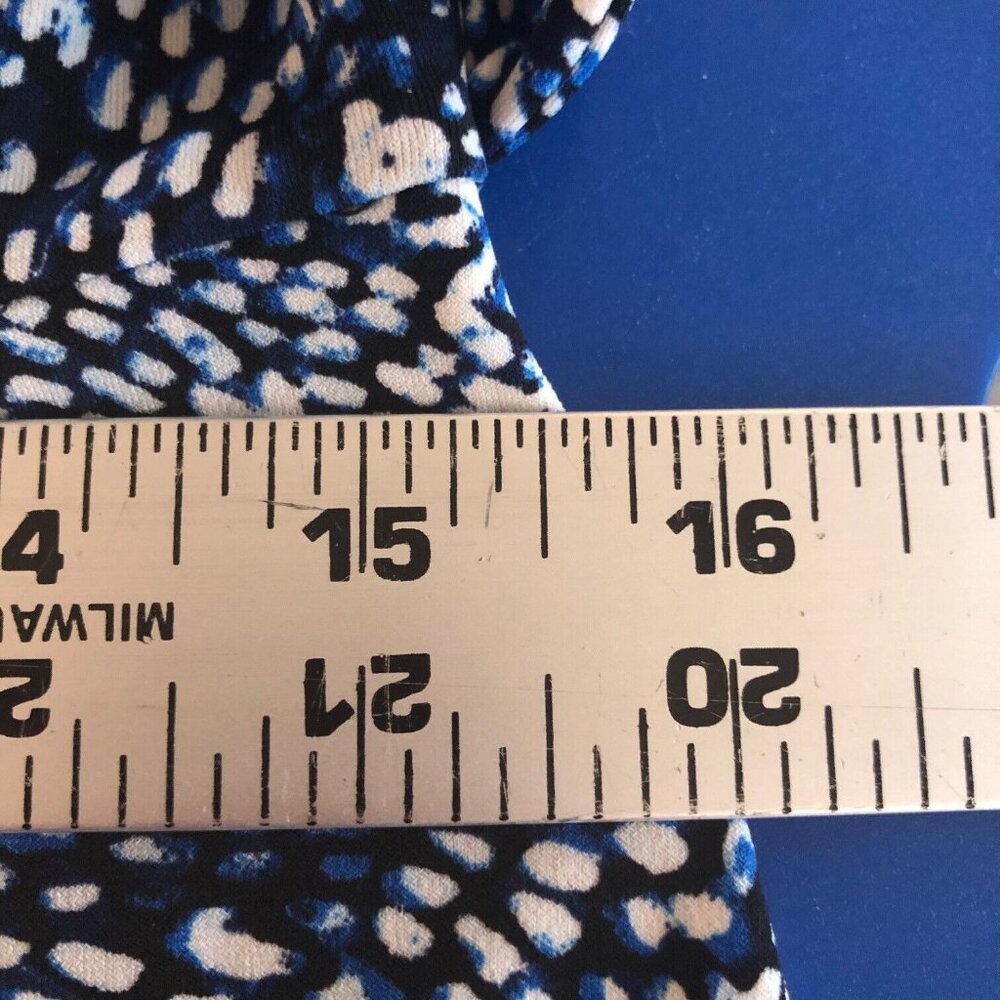 NWT Abstract Wrap Midi Dress Womens S 3/4 Slinky Knit White House Black Market - Picture 7 of 9